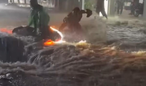 Hujan Deras Picu Banjir dan Longsor di Cisolok Sukabumi