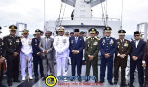 Kodaeral X TNI AL Gelar Upacara Tabur Bunga di Laut Dalam Rangka Hari Dharma Samudera 2026