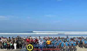 Aksi Cinta Pantai, Semangat Hari Bumi dan 40 Tahun Pengabdian Lanal Bengkulu